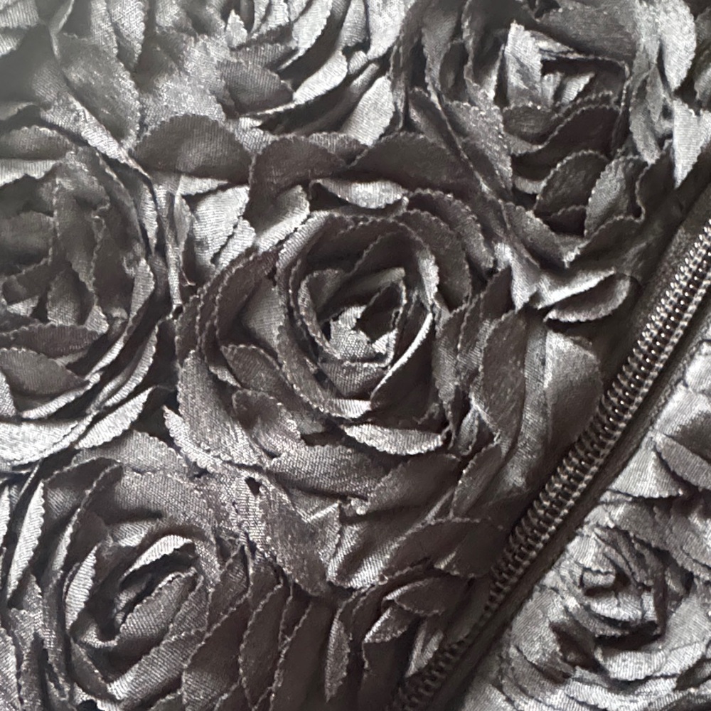 NADINE MERABI Black Rose Appliqué Corset Top - Picture 6 of 8